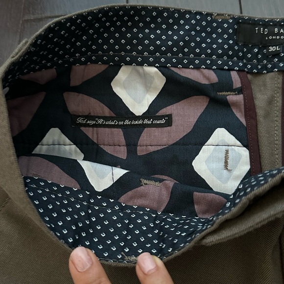 Ted Baker Men’s Khaki Chinos | BNWT | 30L - Picture 6 of 9